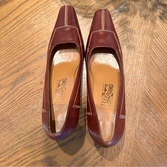 EUC Salvatore Ferragamo Muriel Pump Block Heels Pointed Toe Brn Leather Sz 8.5b - Picture 3 of 7